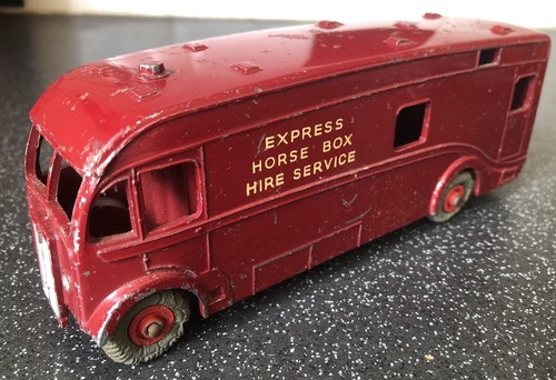 Dinky supertoys original 581 - dinky,
